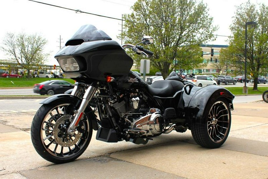 2024 Harley-Davidson® FLTRT - Road Glide® 3