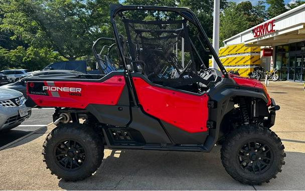 2023 Honda Pioneer 1000 Deluxe