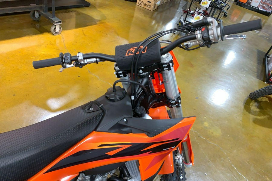 2025 KTM 450 SX-F