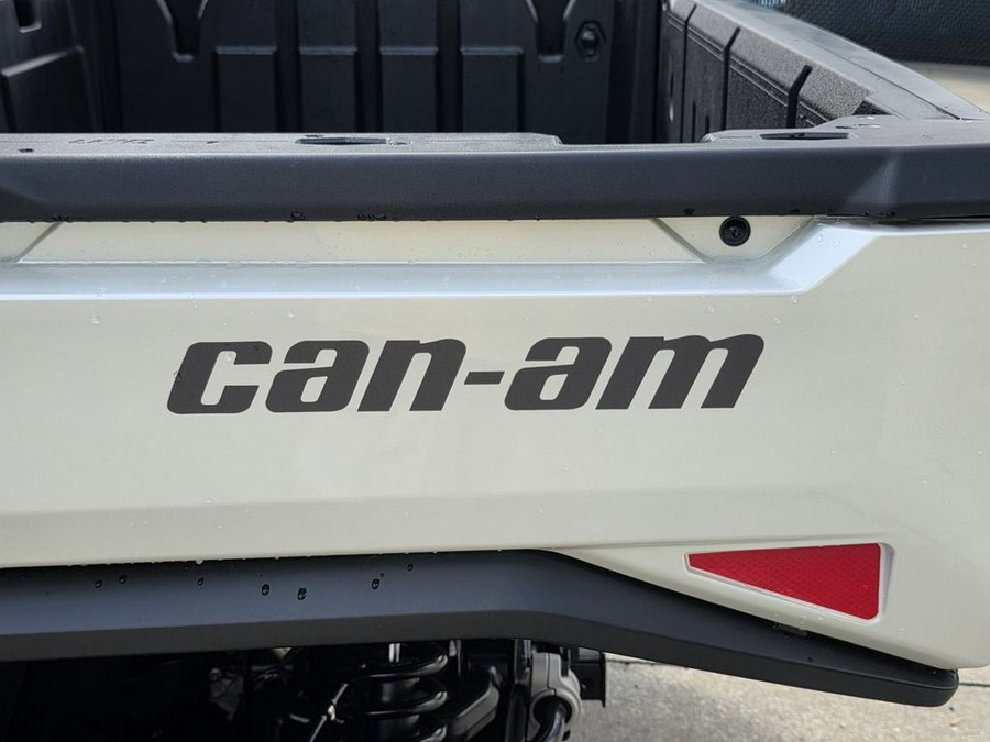 2027 Can-Am Defender MAX Limited HD11
