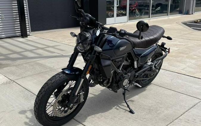 2024 Ducati Scrambler Nightshift (2G) Blue