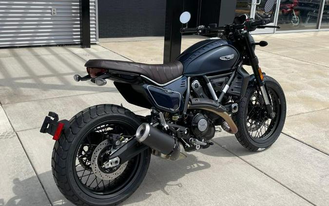 2024 Ducati Scrambler Nightshift (2G) Blue