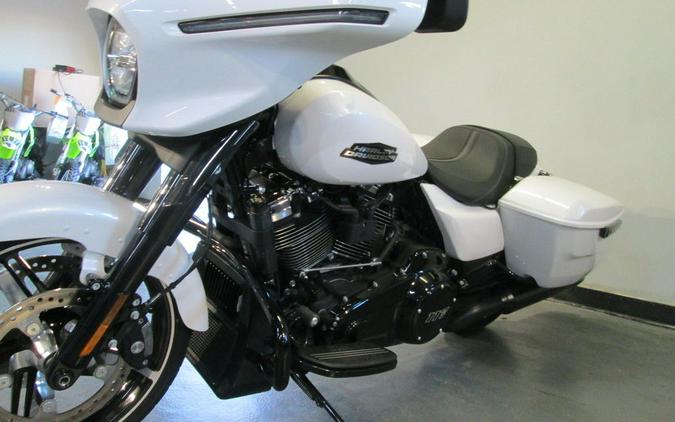 2024 Harley-Davidson® FLHX - Street Glide®