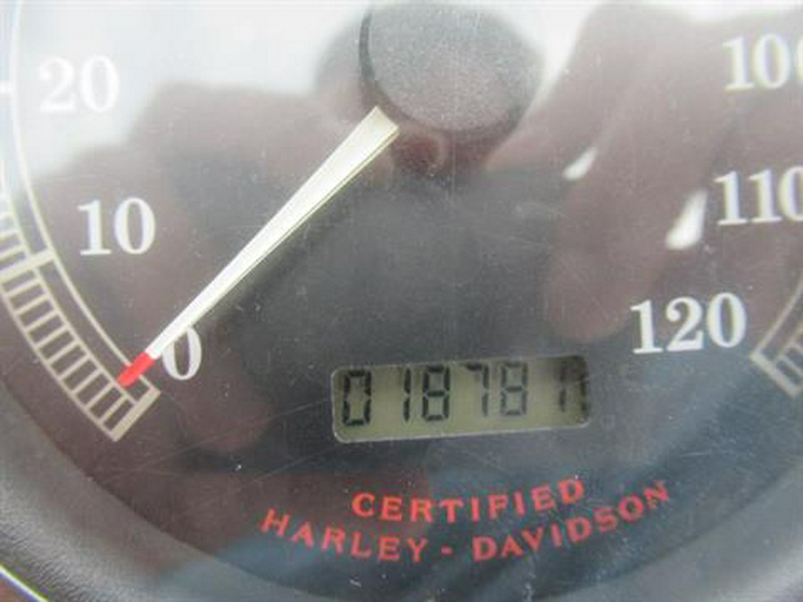 2003 Harley-Davidson FLHRCI Road King® Classic