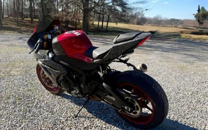 2025 Suzuki GSXR1000RAM5 ABS