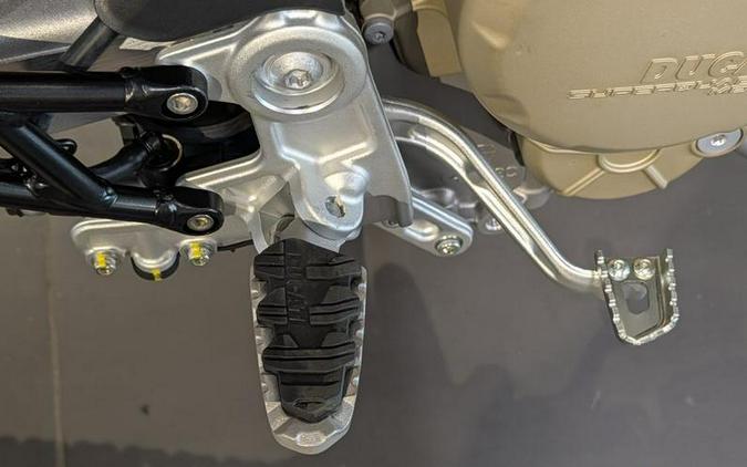 2026 Ducati Hypermotard 698 Mono