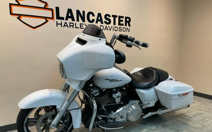 2017 Harley-Davidson Street Glide Special Crushed Ice Pearl FLHXS