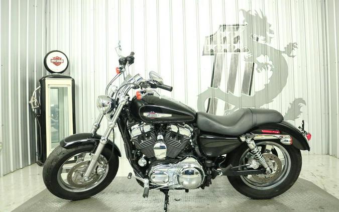 2012 Harley-Davidson® XL1200C - Sportster® 1200 Custom