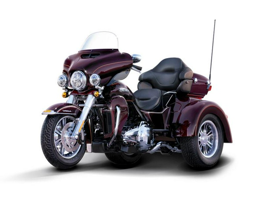 2014 Harley-Davidson® FLHTCUTG - Tri Glide® Ultra