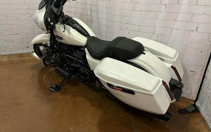 Harley-Davidson Street Glide® 2024 FLHX 0197893 WHITE ONYX PEARL