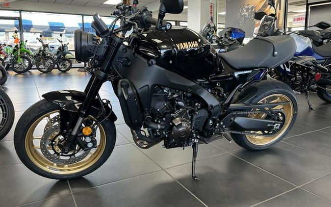 2025 Yamaha XSR900