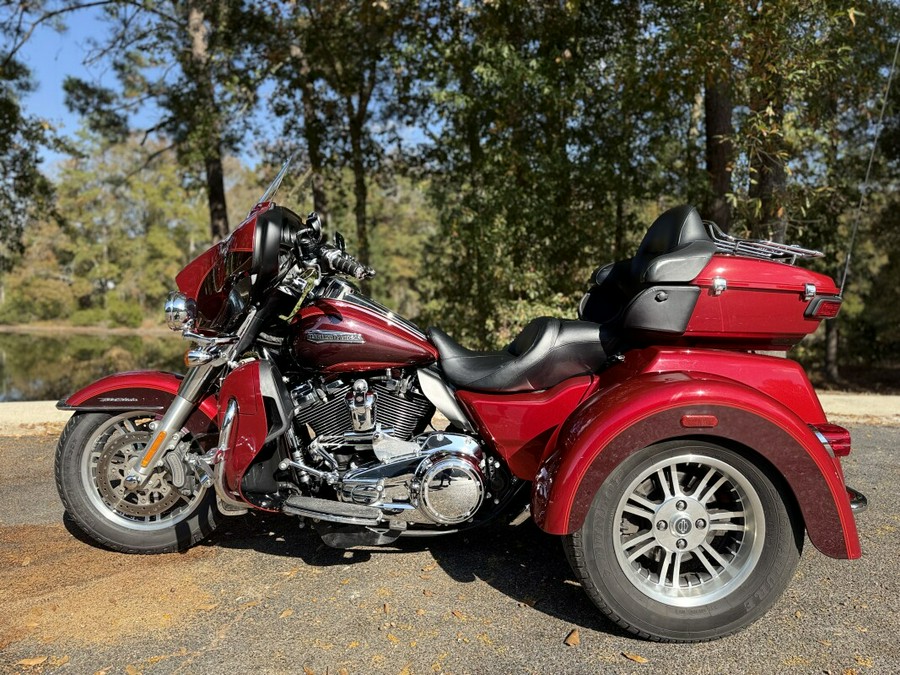 FLHTCUTG 2018 Tri Glide® Ultra