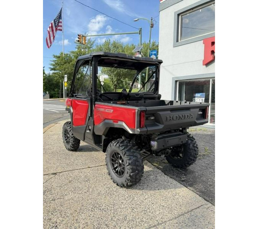 2026 Honda® Pioneer 1000 Deluxe