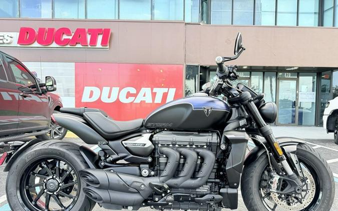 2025 Triumph Rocket 3 Storm R Satin Pacific Blue And Matte Sapphire Black