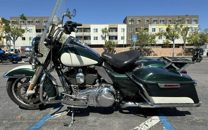 2014 Harley-Davidson® Road King® Mystique Green Metallic