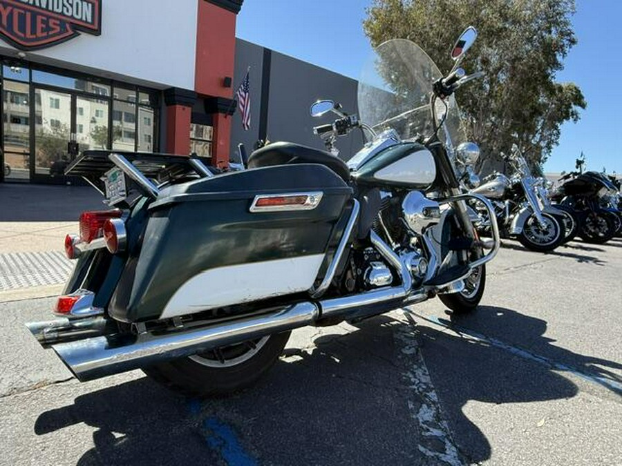 2014 Harley-Davidson® Road King® Mystique Green Metallic