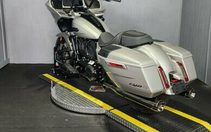 2023 Harley-Davidson CVO™ Road Glide FLTRXSE DARK PLATINUM