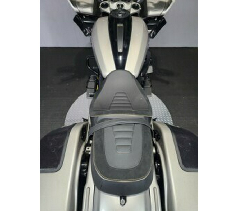 2023 Harley-Davidson CVO™ Road Glide FLTRXSE DARK PLATINUM