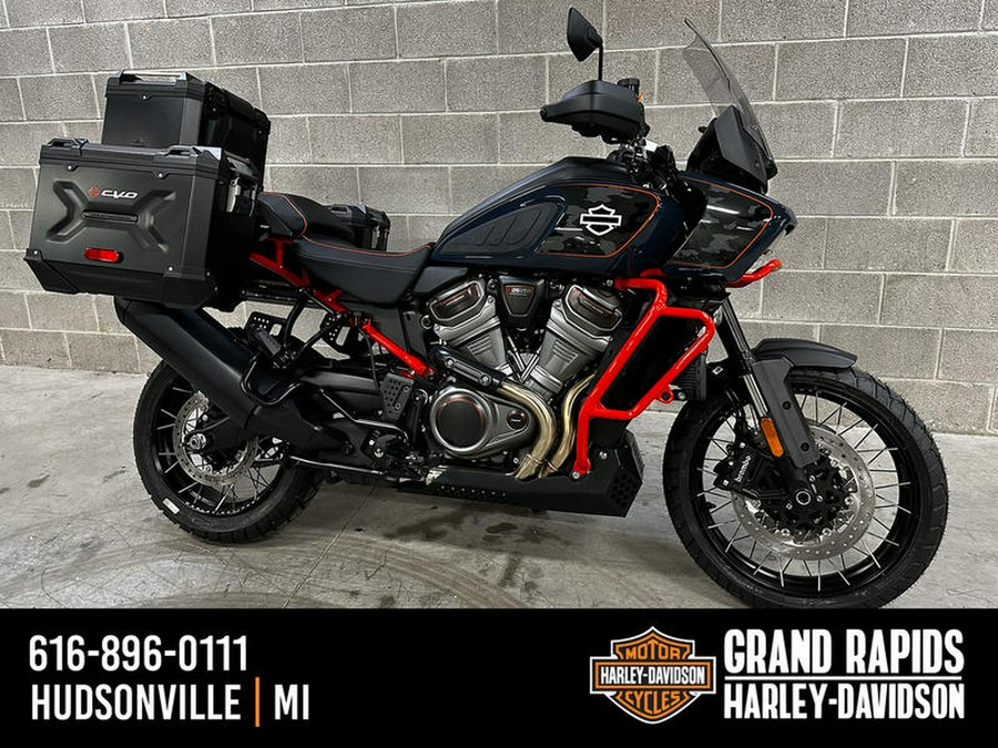 2025 Harley-Davidson® RA1250SE