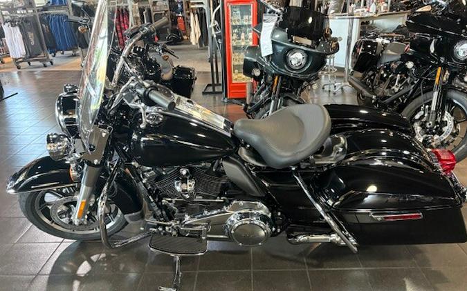 2025 HD Flhp / Police Road King Vivid Black