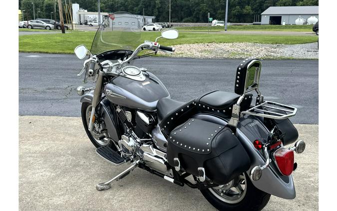 2004 V-STAR 1100 SILVERADO - Yamaha