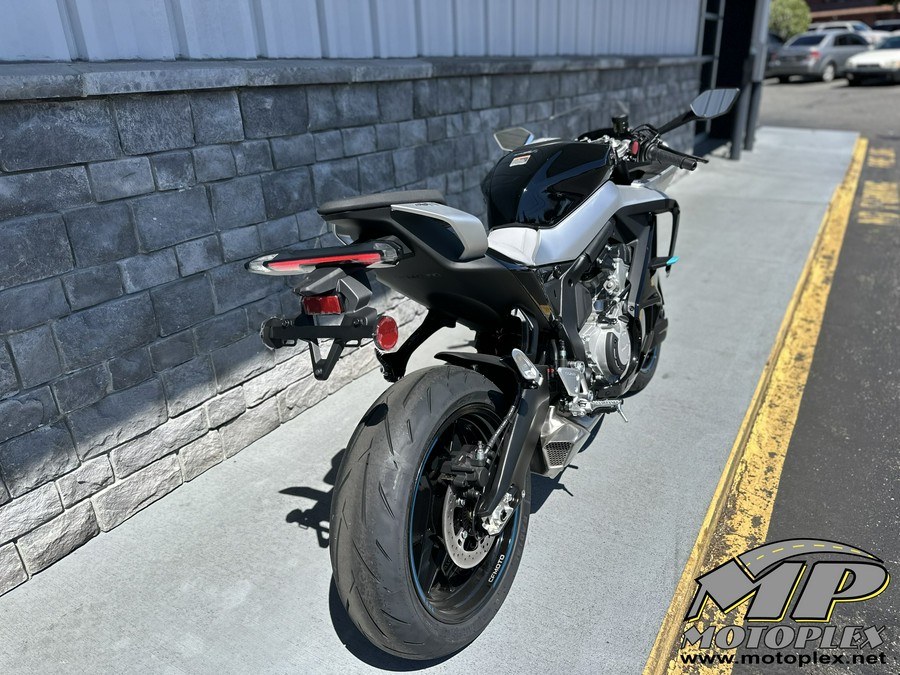 2026 CFMOTO 675SS