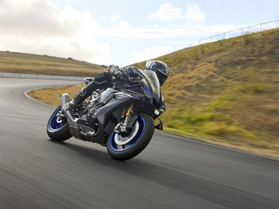 2026 Yamaha YZF-R1M