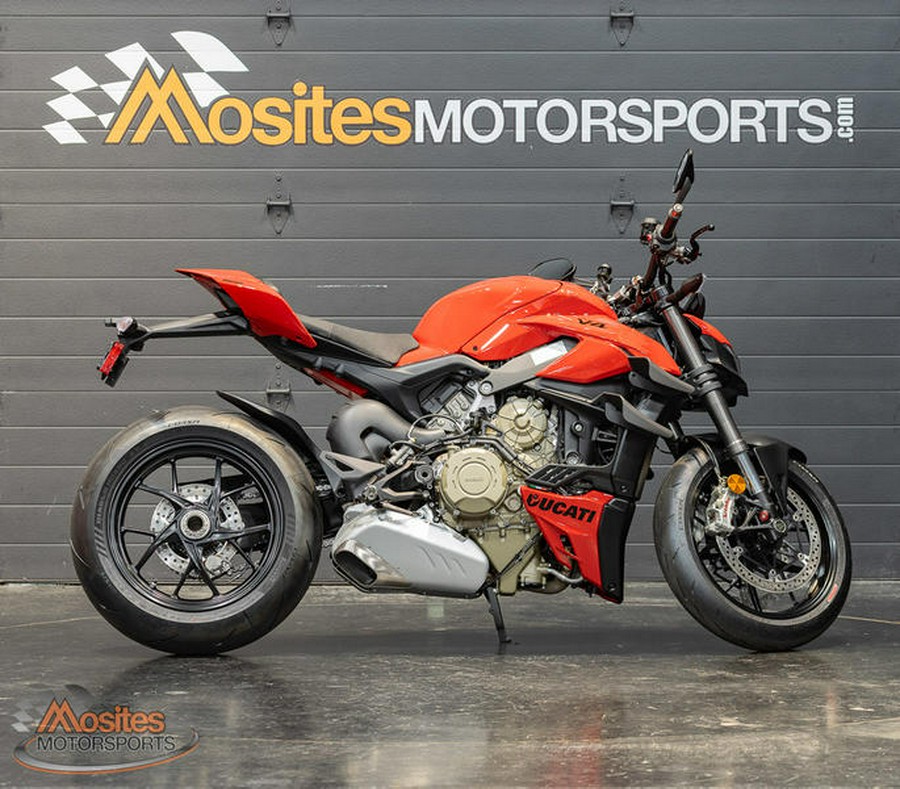 2024 Ducati Streetfighter V4 Red