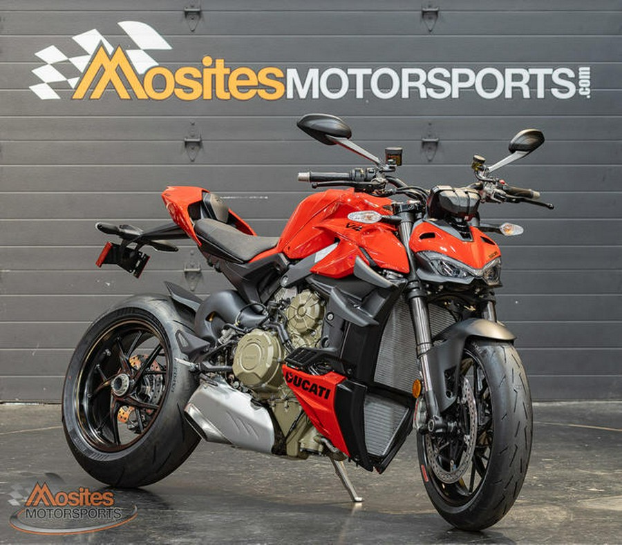 2024 Ducati Streetfighter V4 Red