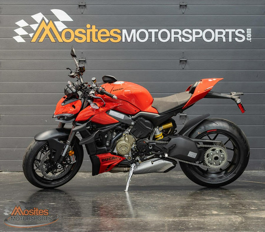 2024 Ducati Streetfighter V4 Red