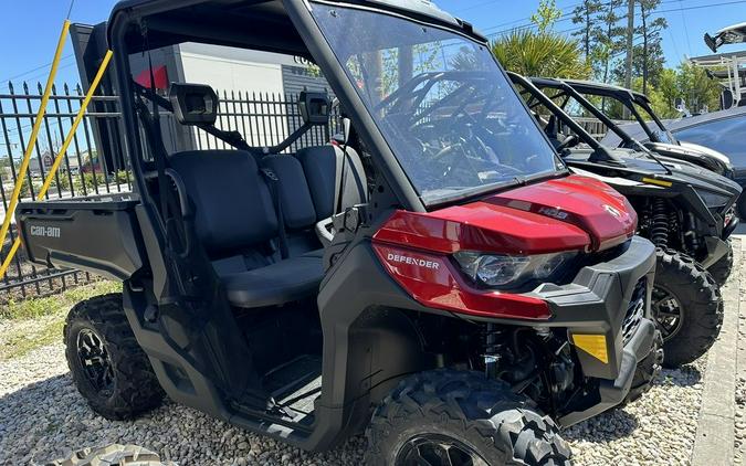 2024 Can-Am® Defender DPS HD9 Fiery Red