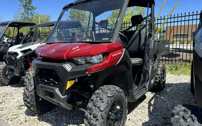 2024 Can-Am® Defender DPS HD9 Fiery Red