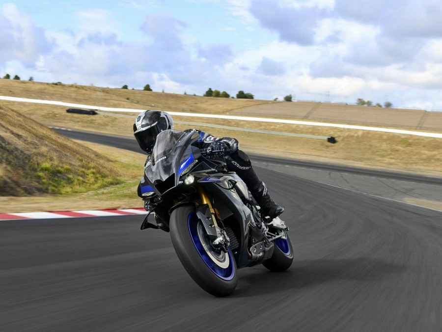 2026 Yamaha YZF-R1M
