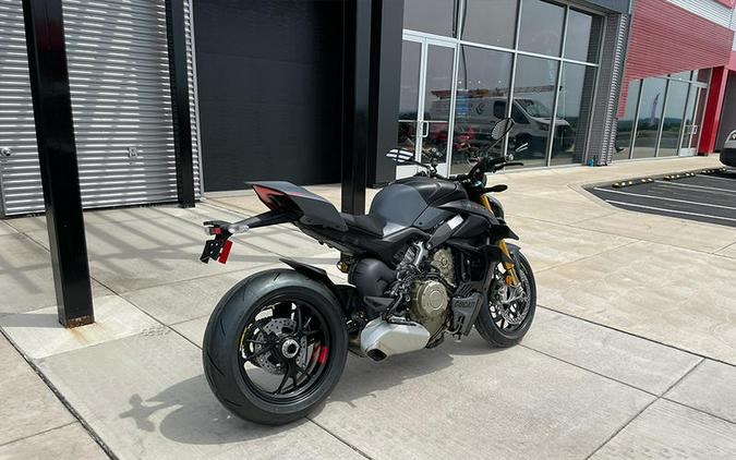 2024 Ducati Streetfighter V4 S Grey & Black