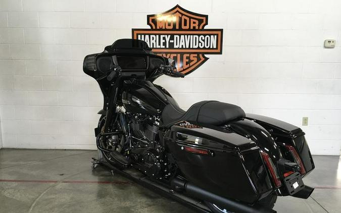 2024 Harley-Davidson® FLHX - Street Glide®