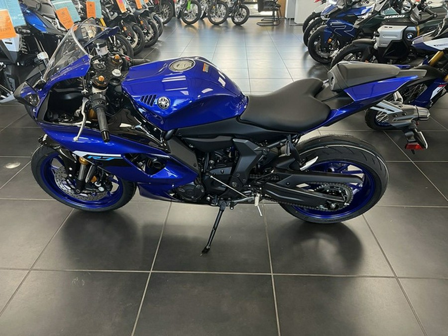 2025 Yamaha YZF R7