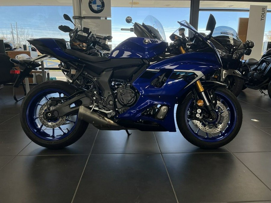 2025 Yamaha YZF R7