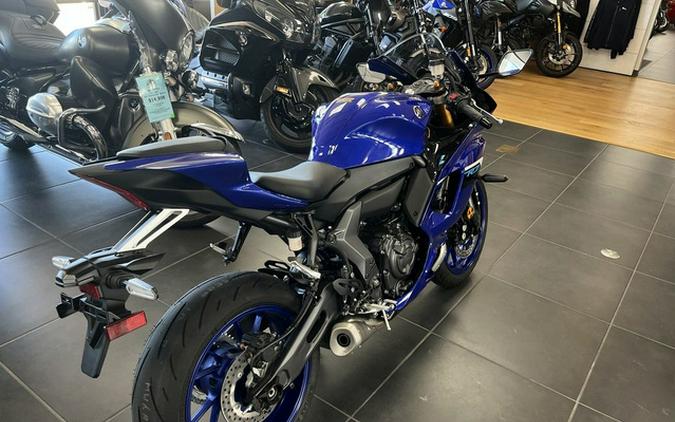 2025 Yamaha YZF R7