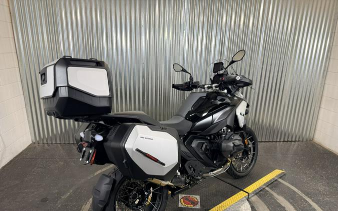 2025 BMW R 1300 GS + Vario Luggage