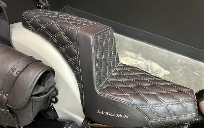 2023 Indian Motorcycle® Chief® Bobber Dark Horse® Silver Quartz Smoke