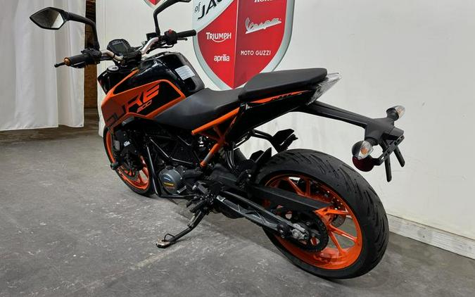 2022 KTM 200 Duke