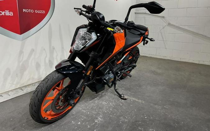 2022 KTM 200 Duke