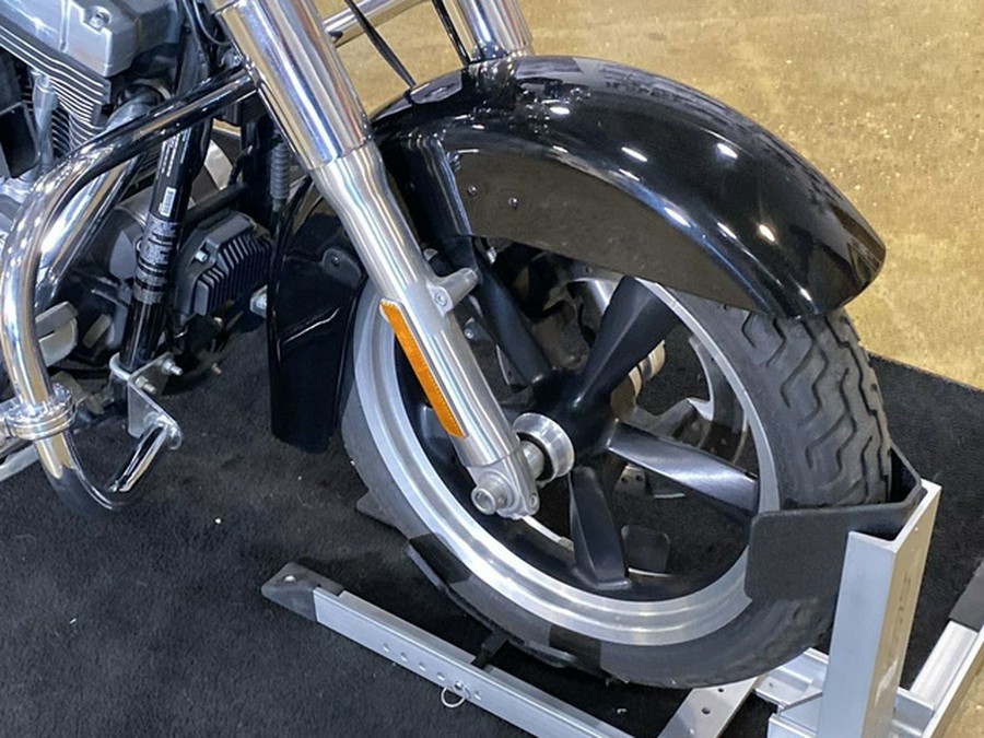 2012 Harley-Davidson Dyna Glide FLD - Dyna Switchback