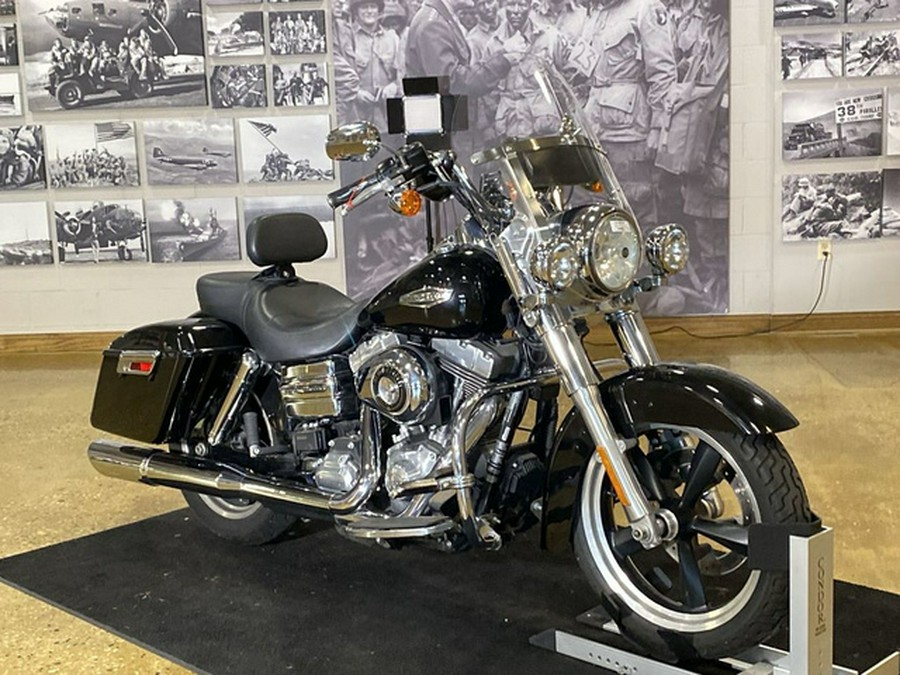 2012 Harley-Davidson Dyna Glide FLD - Dyna Switchback