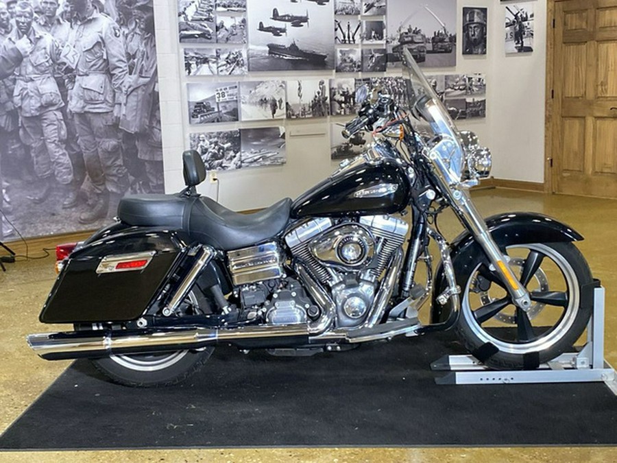 2012 Harley-Davidson Dyna Glide FLD - Dyna Switchback