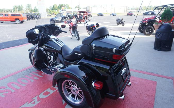 2011 Harley-Davidson® TRI GLIDE ULTRA CLAS