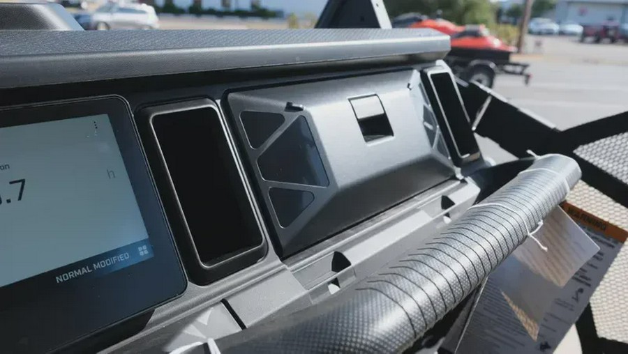 2026 CAN-AM DEFENDER MAX LONE STAR HD11