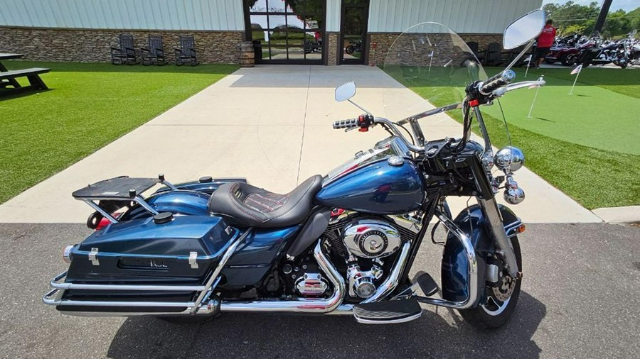 2013 Harley-Davidson Police Road King®