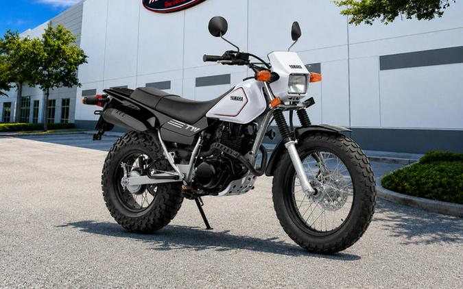 2027 Yamaha TW200
