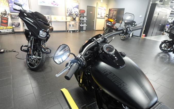 2018 Harley-Davidson Fat Bob 114 Black Denim